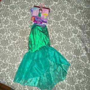 Nwt! Disney’s Ariel mermaid Costume